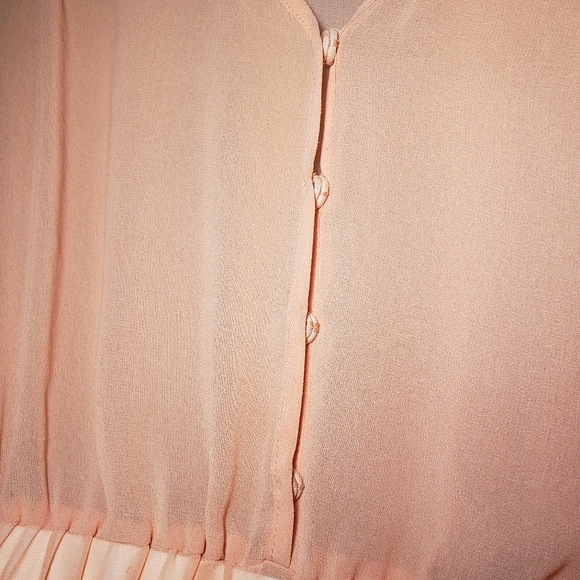 🛍3 for $20 Banana Republic Blouse - Picture 3 of 6